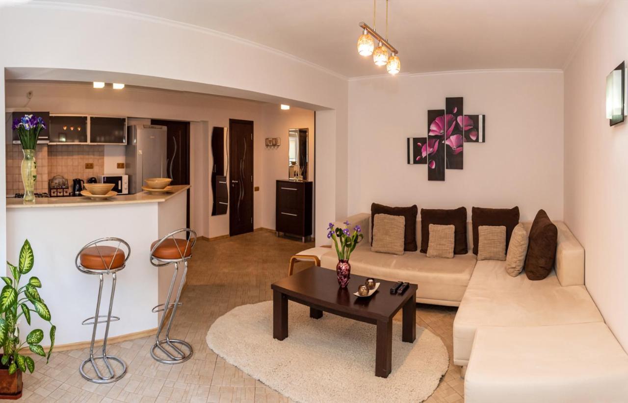 Apartament Iris Appartamento Deva Esterno foto